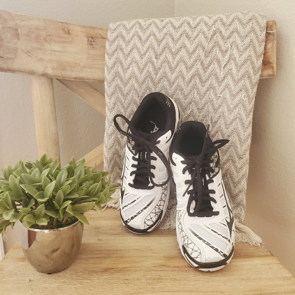 Mizuno volleyball 🏐 shoes